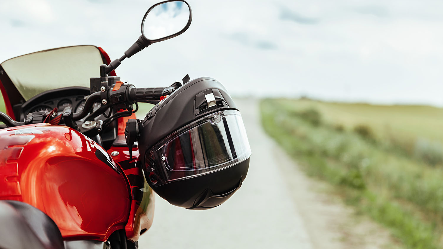 Protege tu pasión: La importancia del seguro de motos
